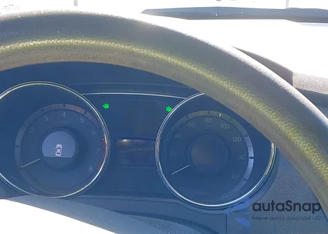 2013 Hyundai Sonata Gls z USA, uszkodzony, nr VIN 5NPEB4AC6DH615693